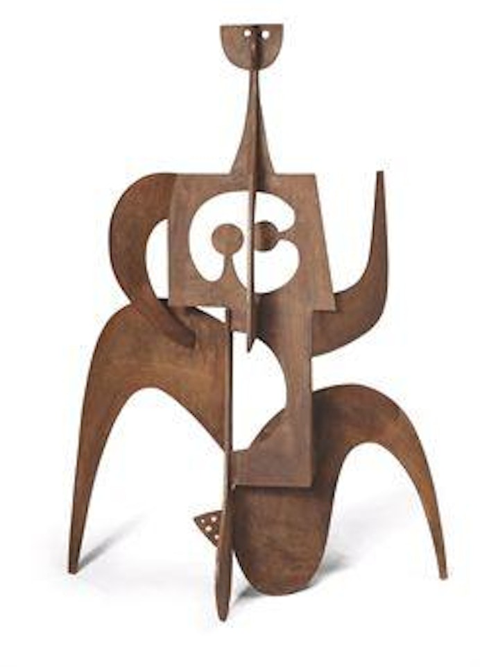 Marathonienne by Philippe Hiquily