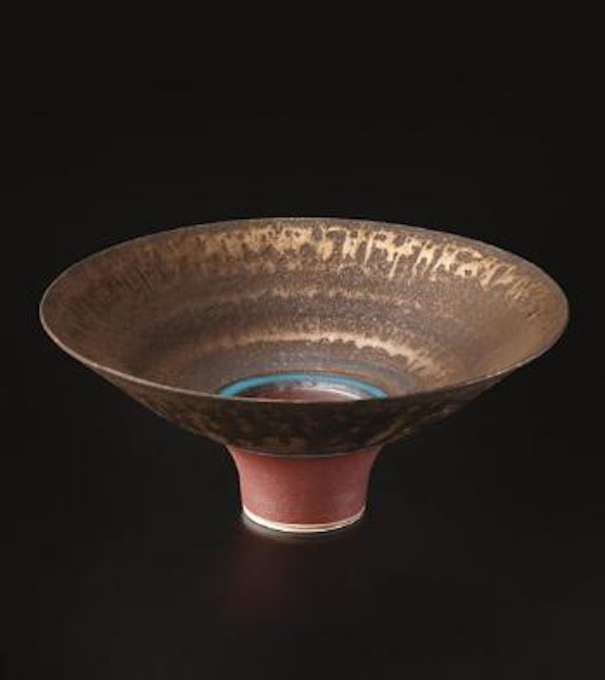 Footed bowl by Lucie Rie