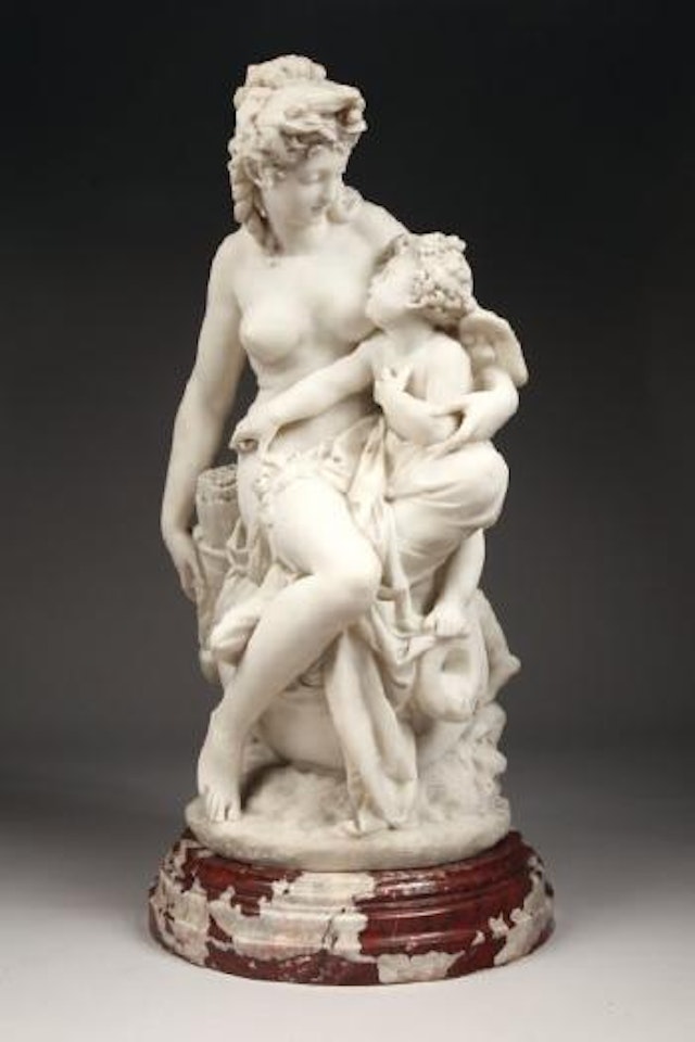 Vénus et l'Amour by Albert-Ernest Carrier-Belleuse
