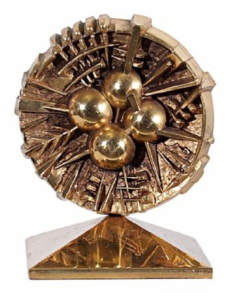 Disco by Arnaldo Pomodoro