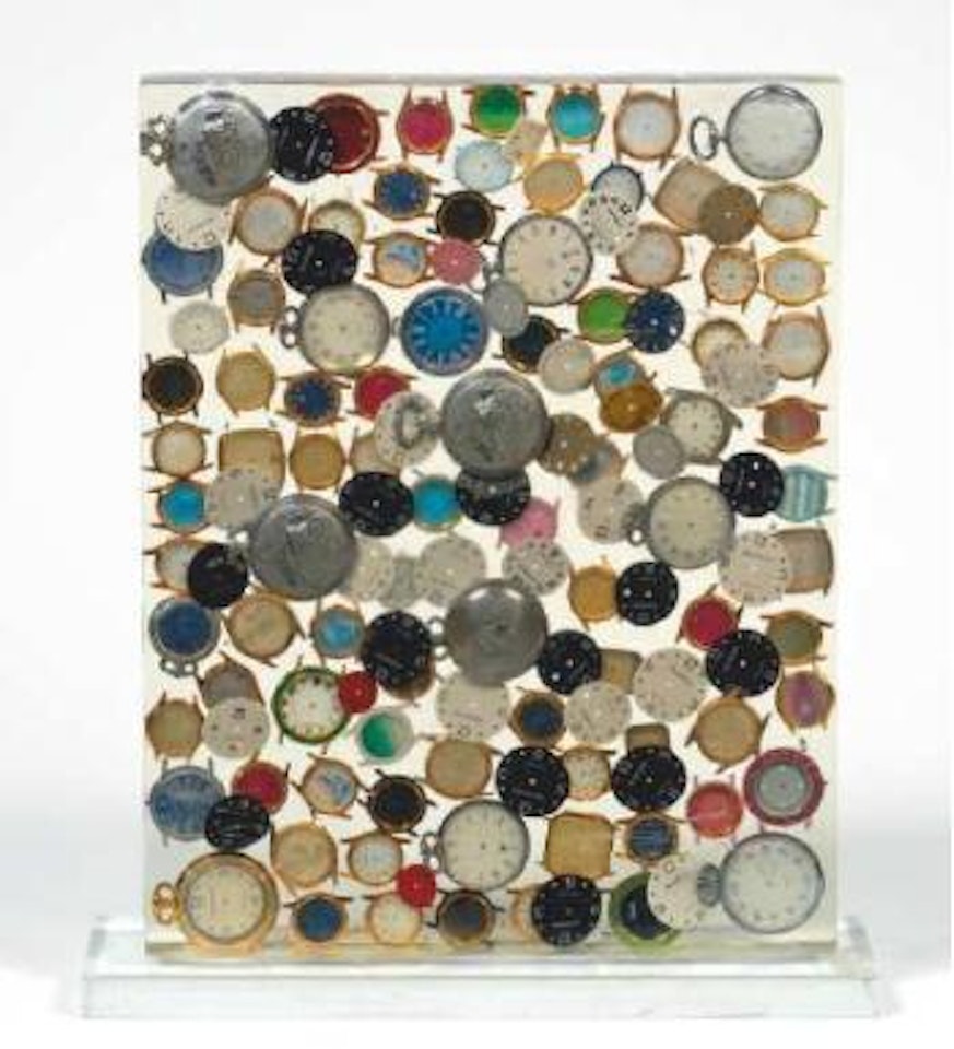 Inclusion de boîtiers de montres by Arman