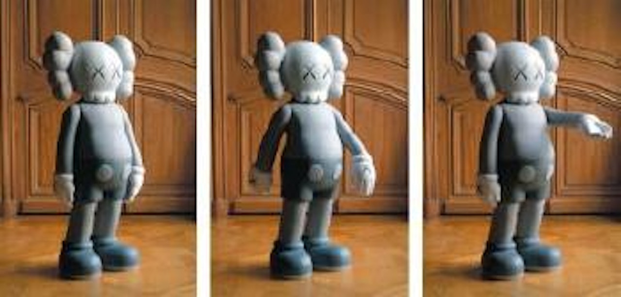 Four feet grey companion by Kaws