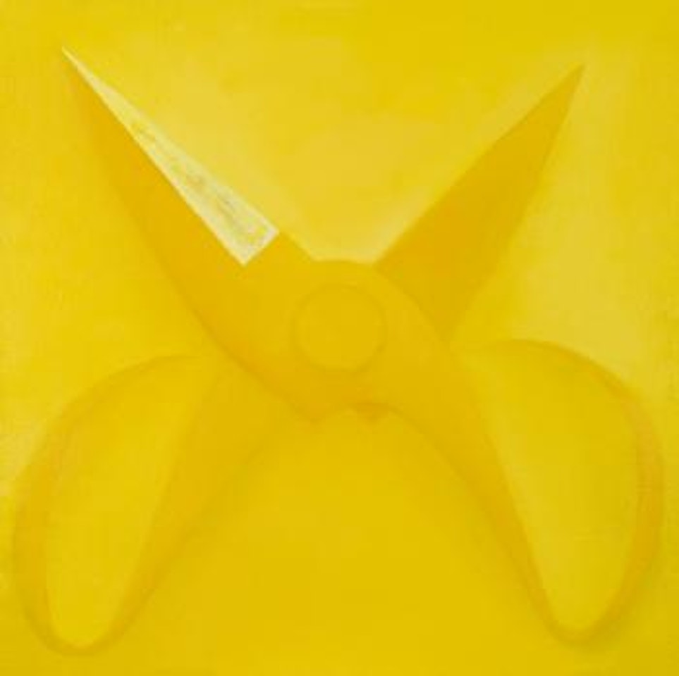 Open yellow scissors by Mao Xuhui