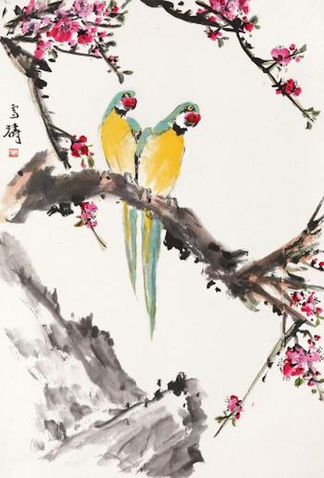 A pair of parrots and peach blossom by Wang Xuetao