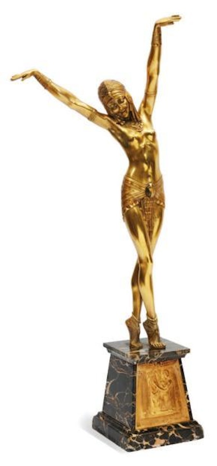 Danseuse égyptienne by Demetre Chiparus