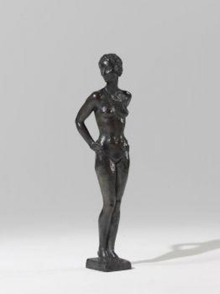 Stehende mit Händen an den Hüften (Entwurf) by Fritz Klimsch
