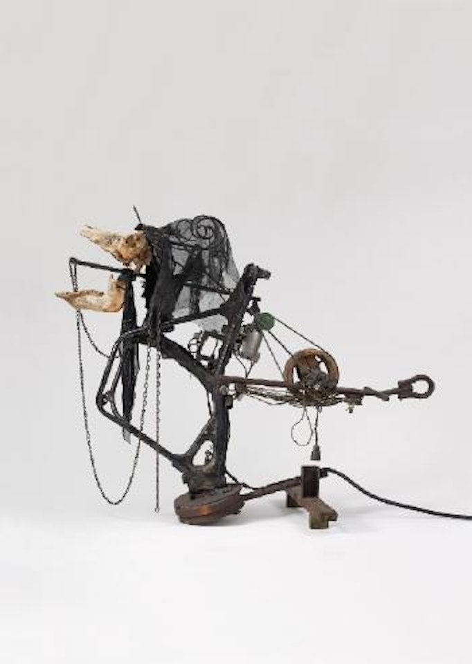 Aus: Die Hexen oder Schneewittchen und die Sieben Zwerge by Jean Tinguely