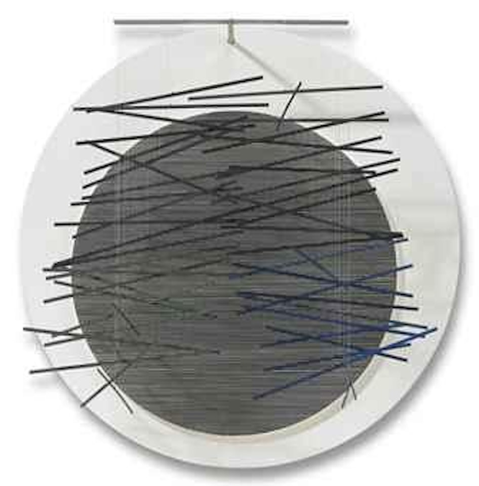 Vibration Sur Le Cercle by Jesus Rafael Soto