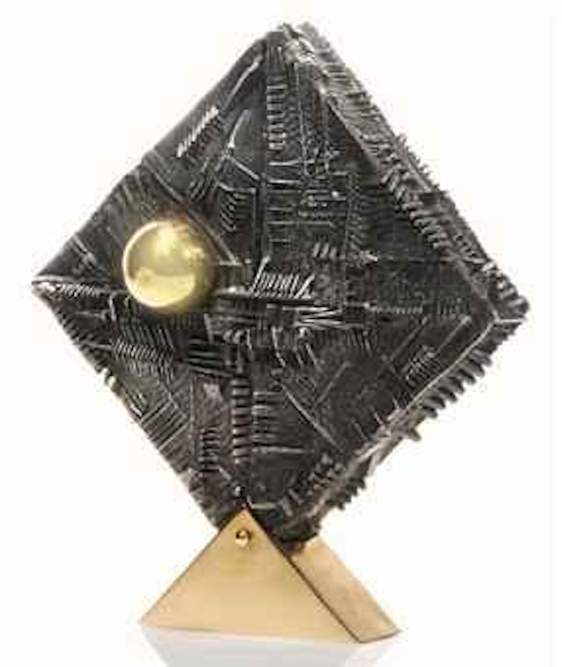 Romboide by Arnaldo Pomodoro