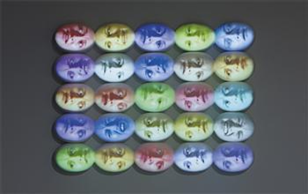 Multicoloured MPD (25 Head) by Tony Oursler