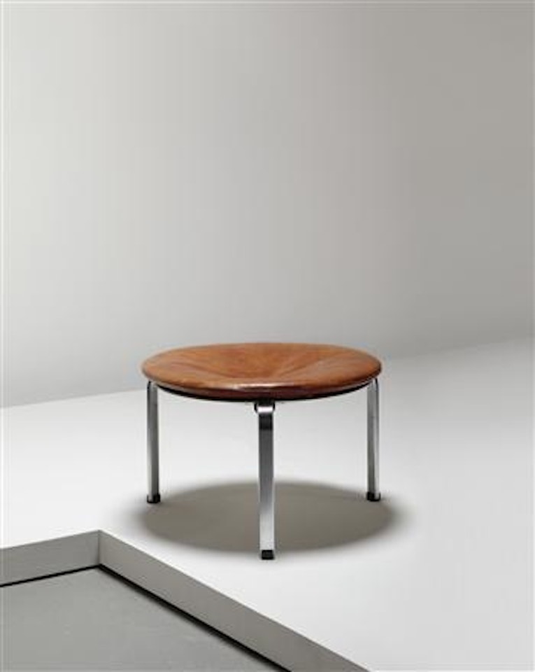 Stool, model no. PK 33 by Poul Kjaerholm