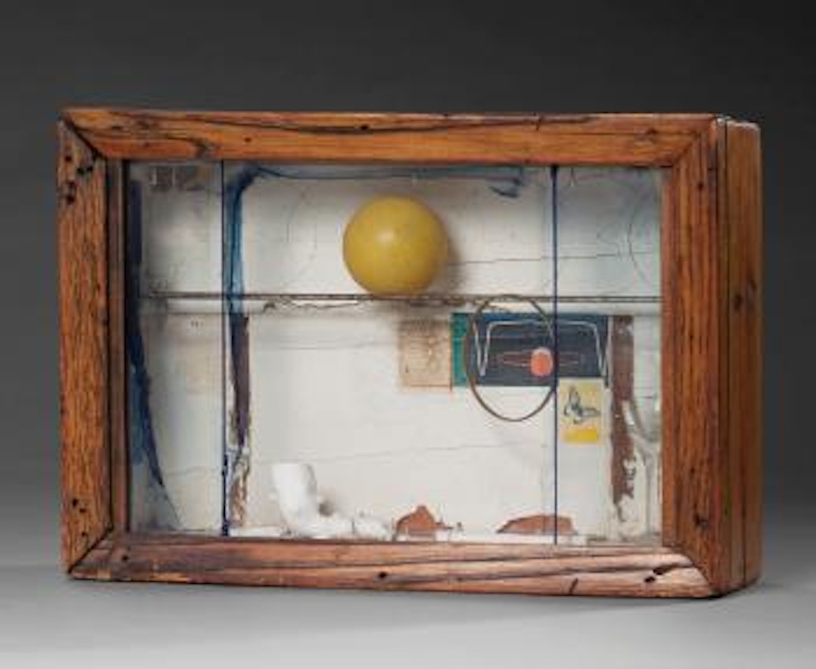 Soap Bubble Set (Eclipsing Binary, Algol With Magnitude Changes) by Joseph Cornell
