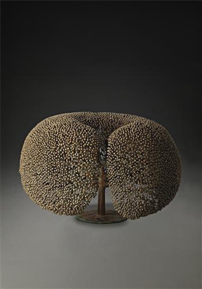 Large Bush sculpture with integrated welded fountain form interior by Harry Bertoia