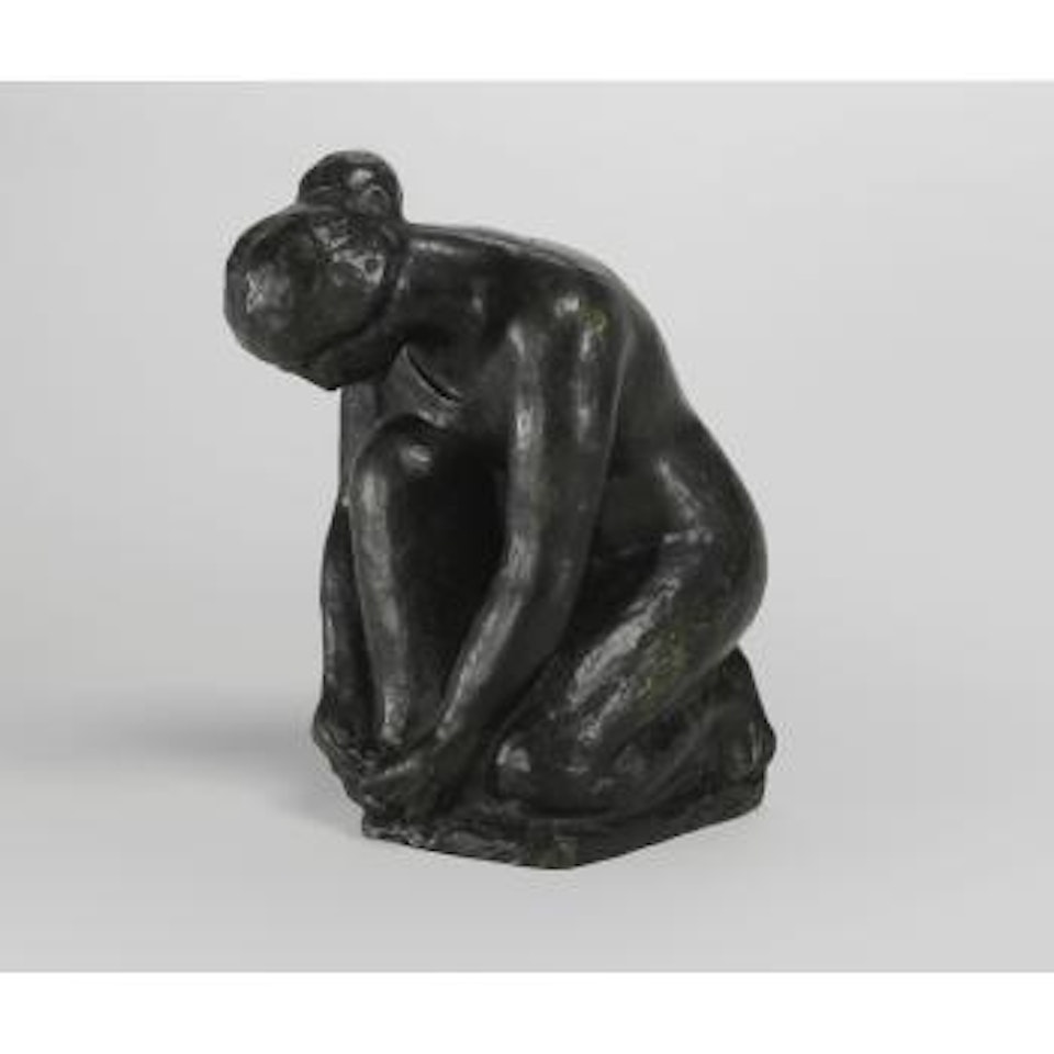 La Ramasseuse D'herbes by Aristide Maillol