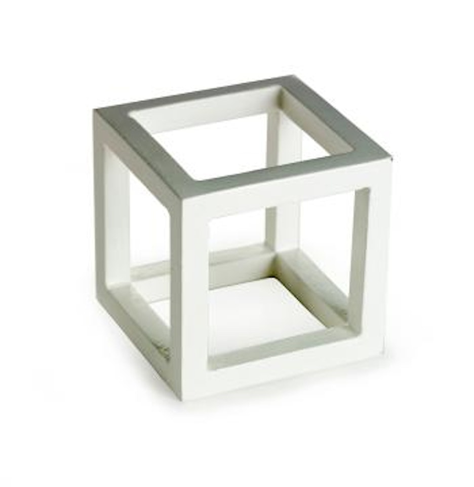 Objekt - kub by Sol LeWitt