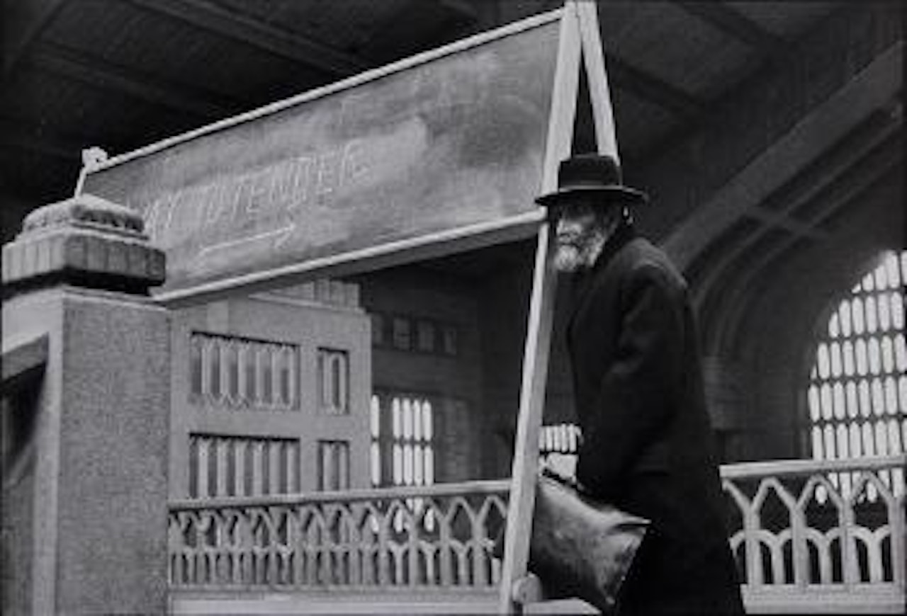 Way to tender by Henri Cartier-Bresson