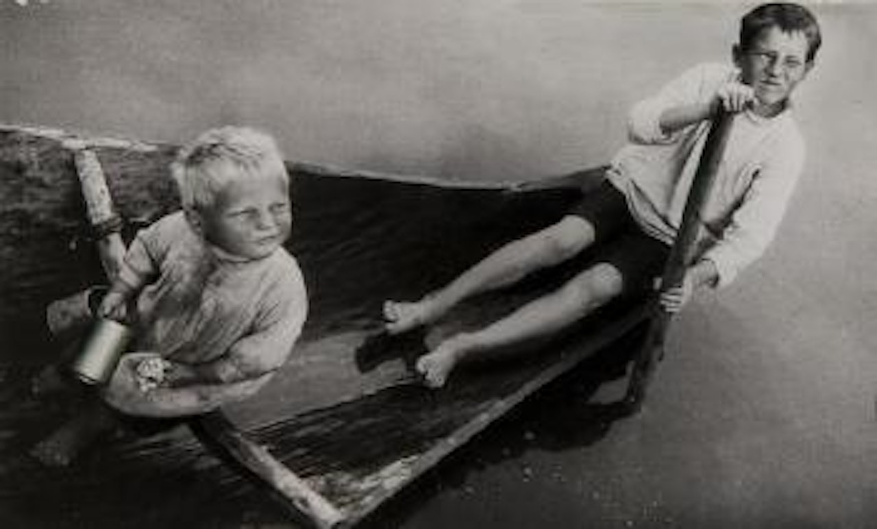 Catching worms for bait by Alexander Rodchenko