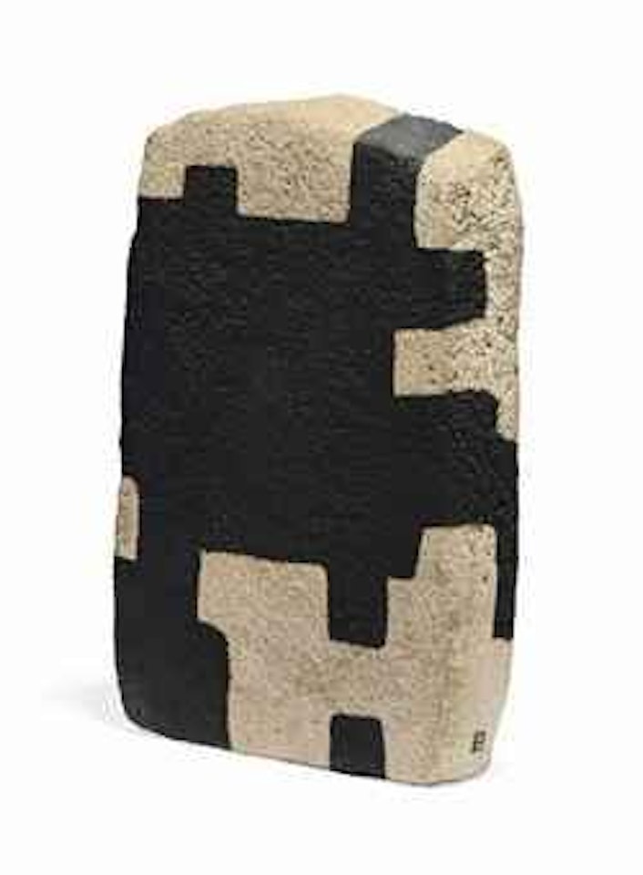 Óxido 47 by Eduardo Chillida