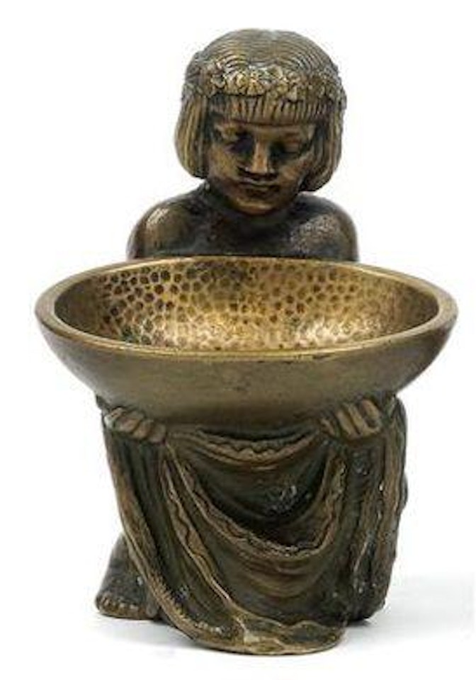 Schale tragender Putto by Gustav Gurschner