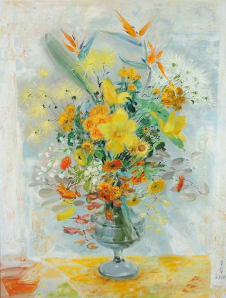 Yellow Lily by Le Pho