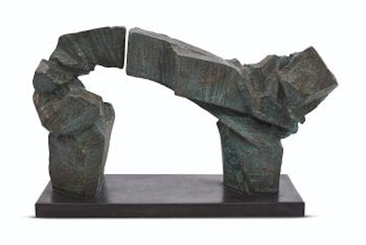 Taichi Arch by Ju Ming