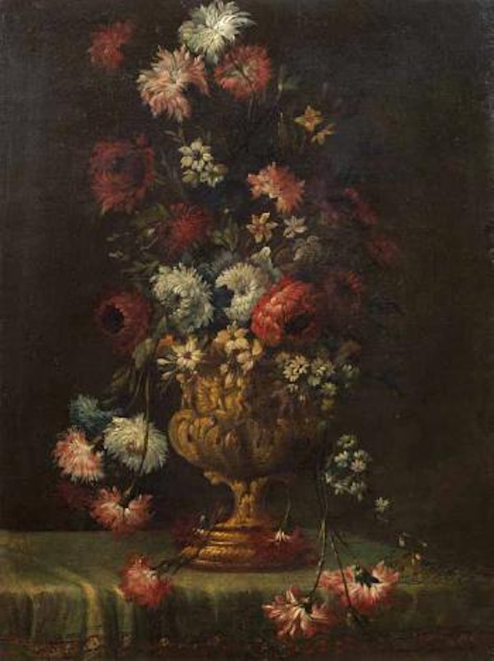 Composizione floreale entro vaso in metallo sbalzato by Pier Francesco Cittadini