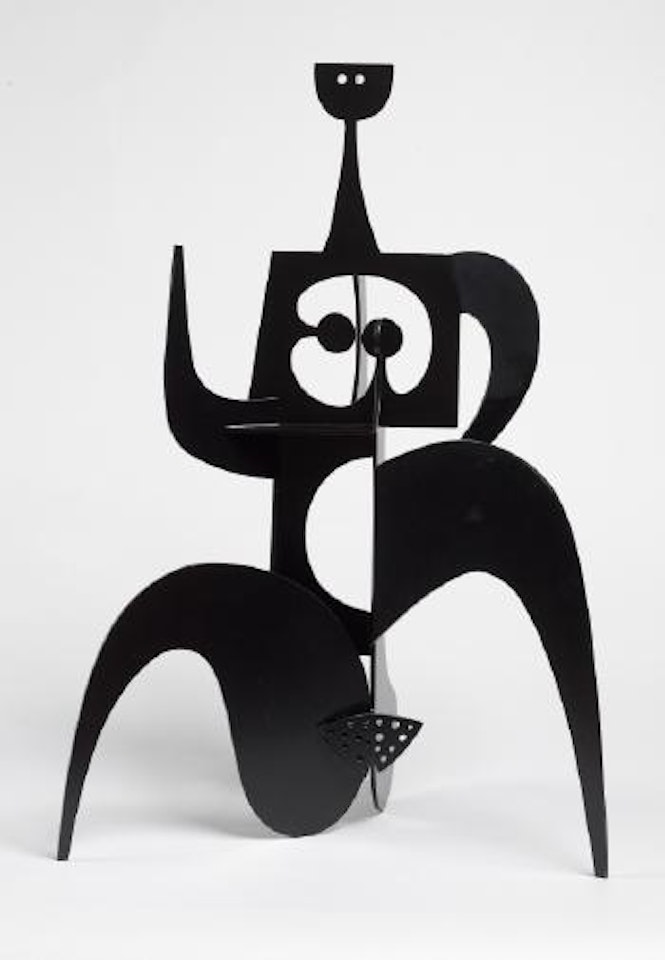 Marathonienne by Philippe Hiquily