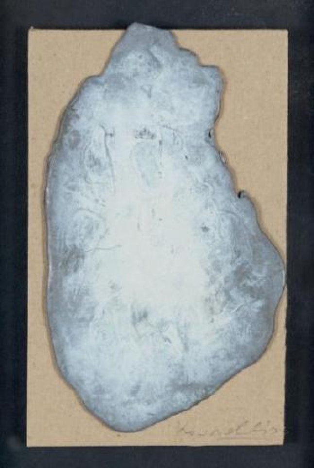 Sculpture au plomb sur carton by Jannis Kounellis