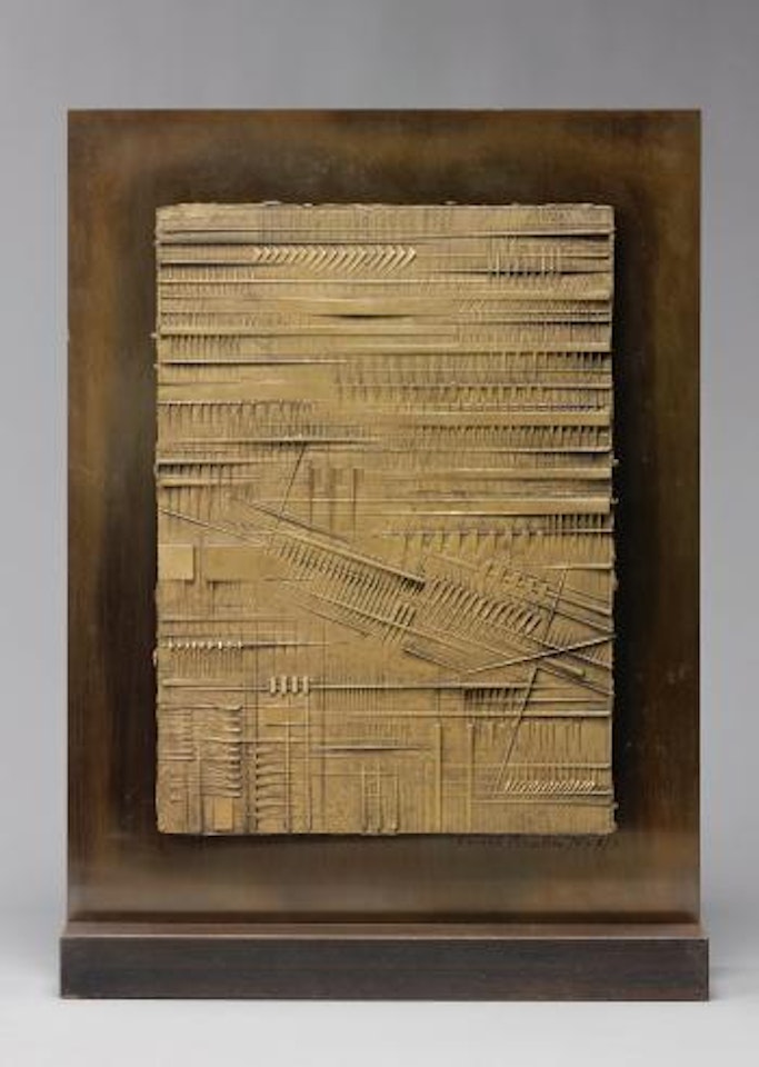 Lettera C by Arnaldo Pomodoro