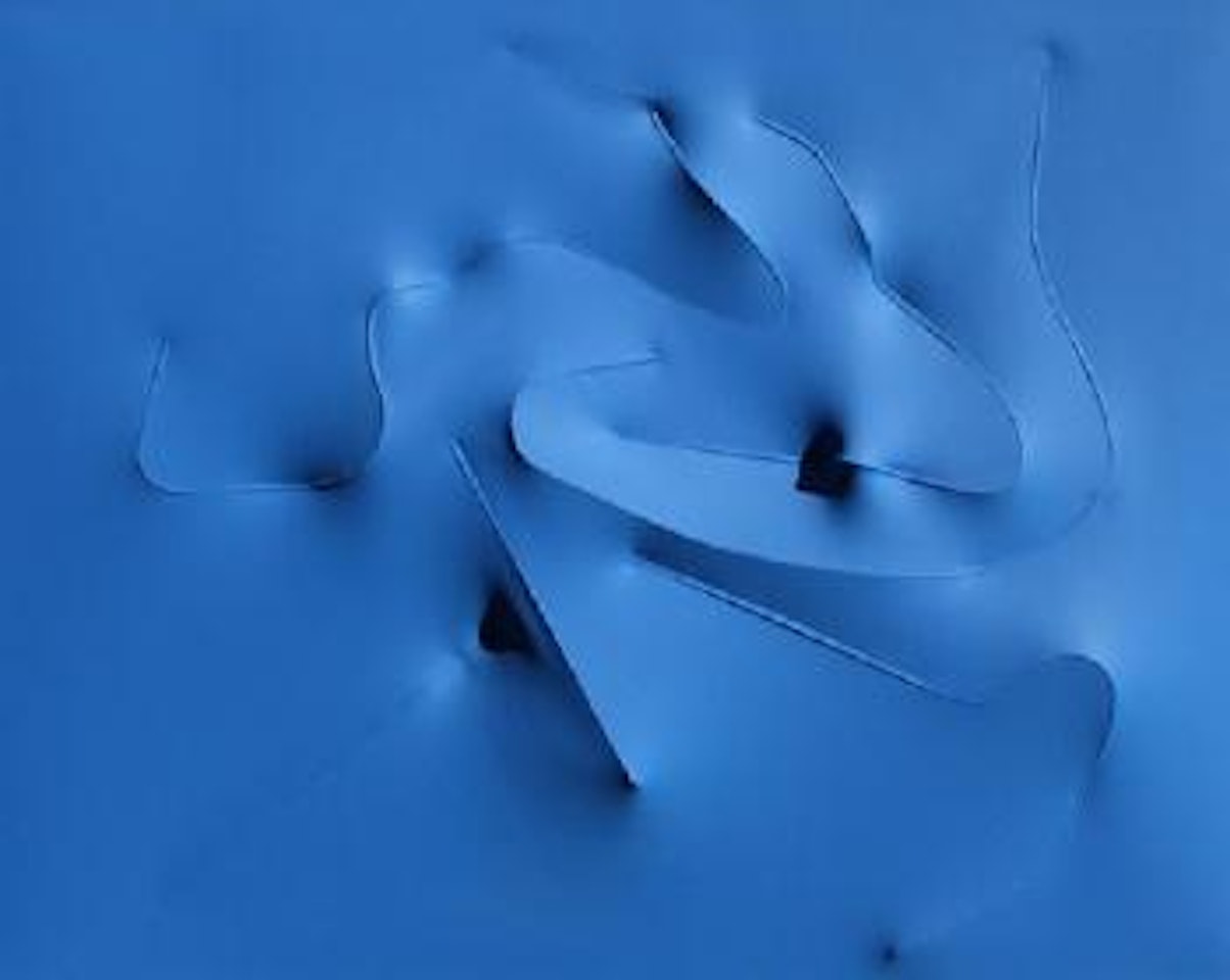 Blu by Agostino Bonalumi