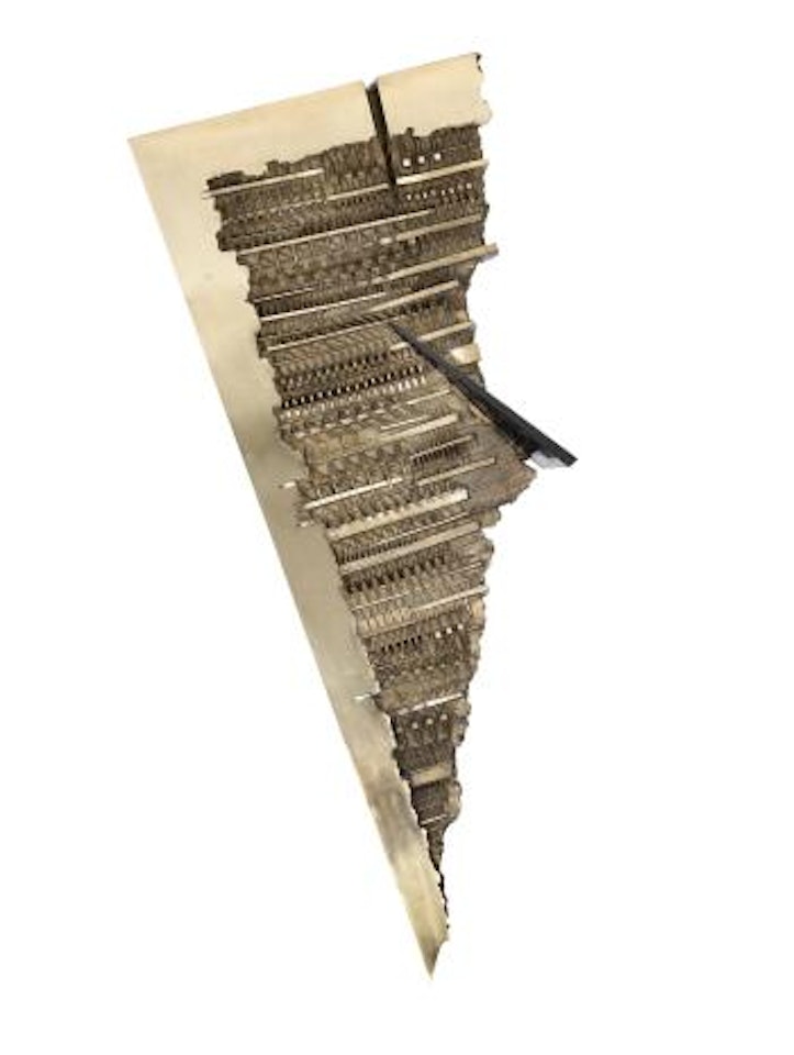 Frammento by Arnaldo Pomodoro