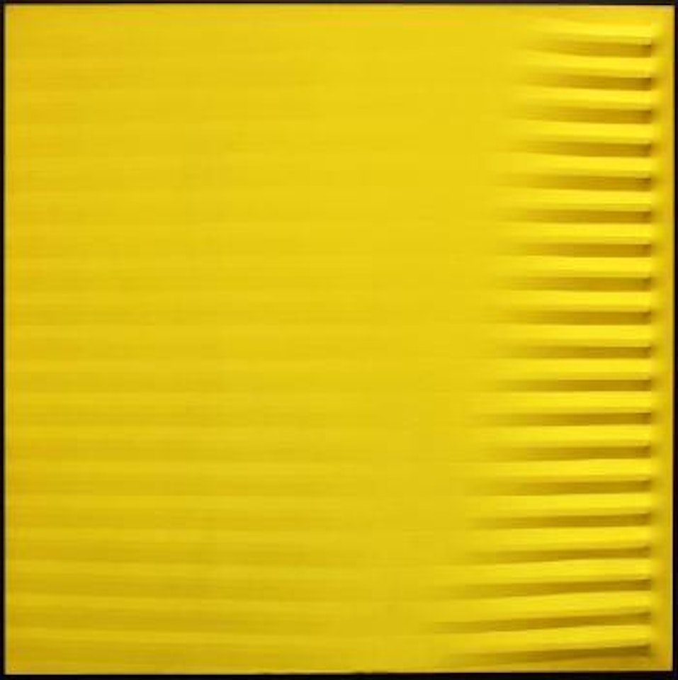 Giallo by Agostino Bonalumi
