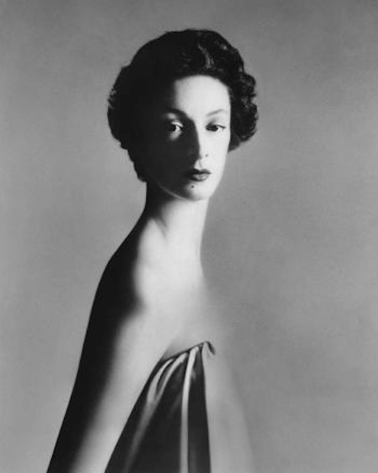 Marella Agnelli, New York studio, December 1953 by Richard Avedon