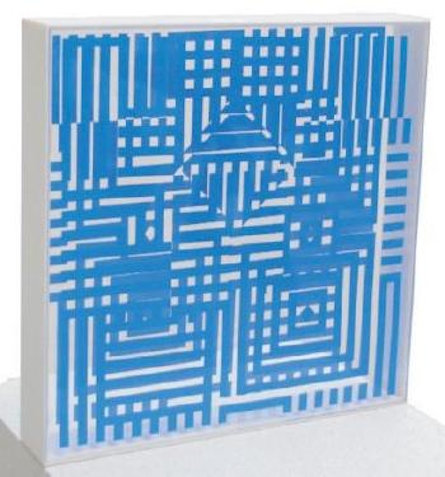 Sculpture biface by Victor Vasarely