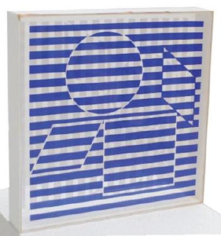 Sculpture biface by Victor Vasarely