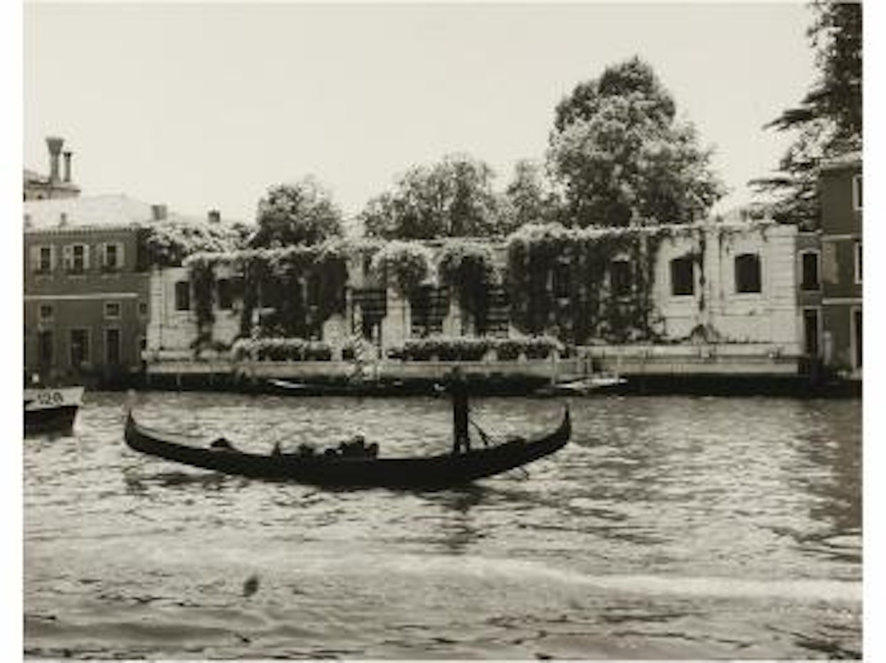 Fundación Peggy Guggenheim, Venecia by Man Ray