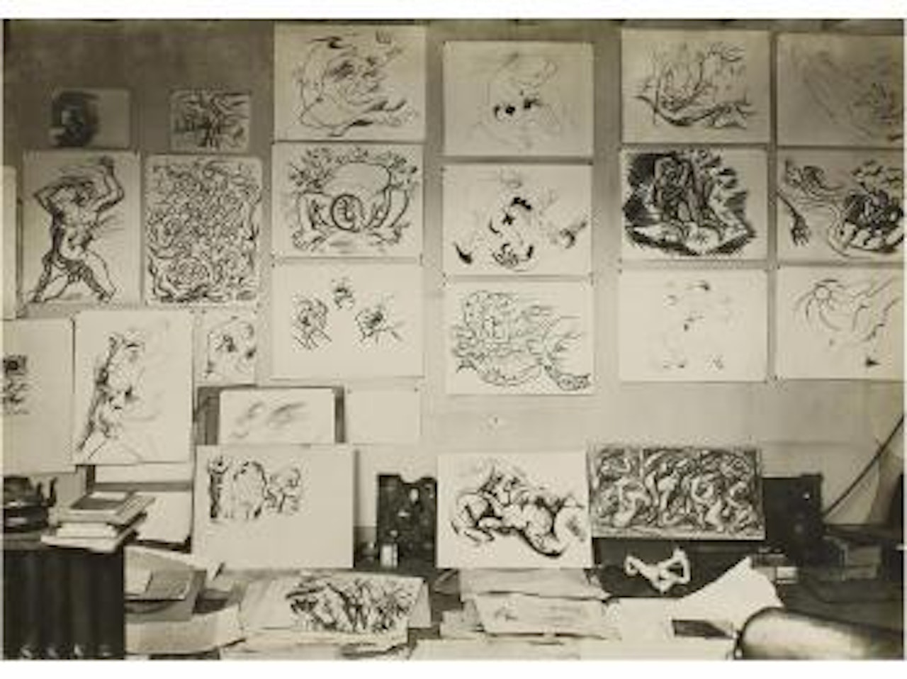 Estudio de André Mason, París by Man Ray
