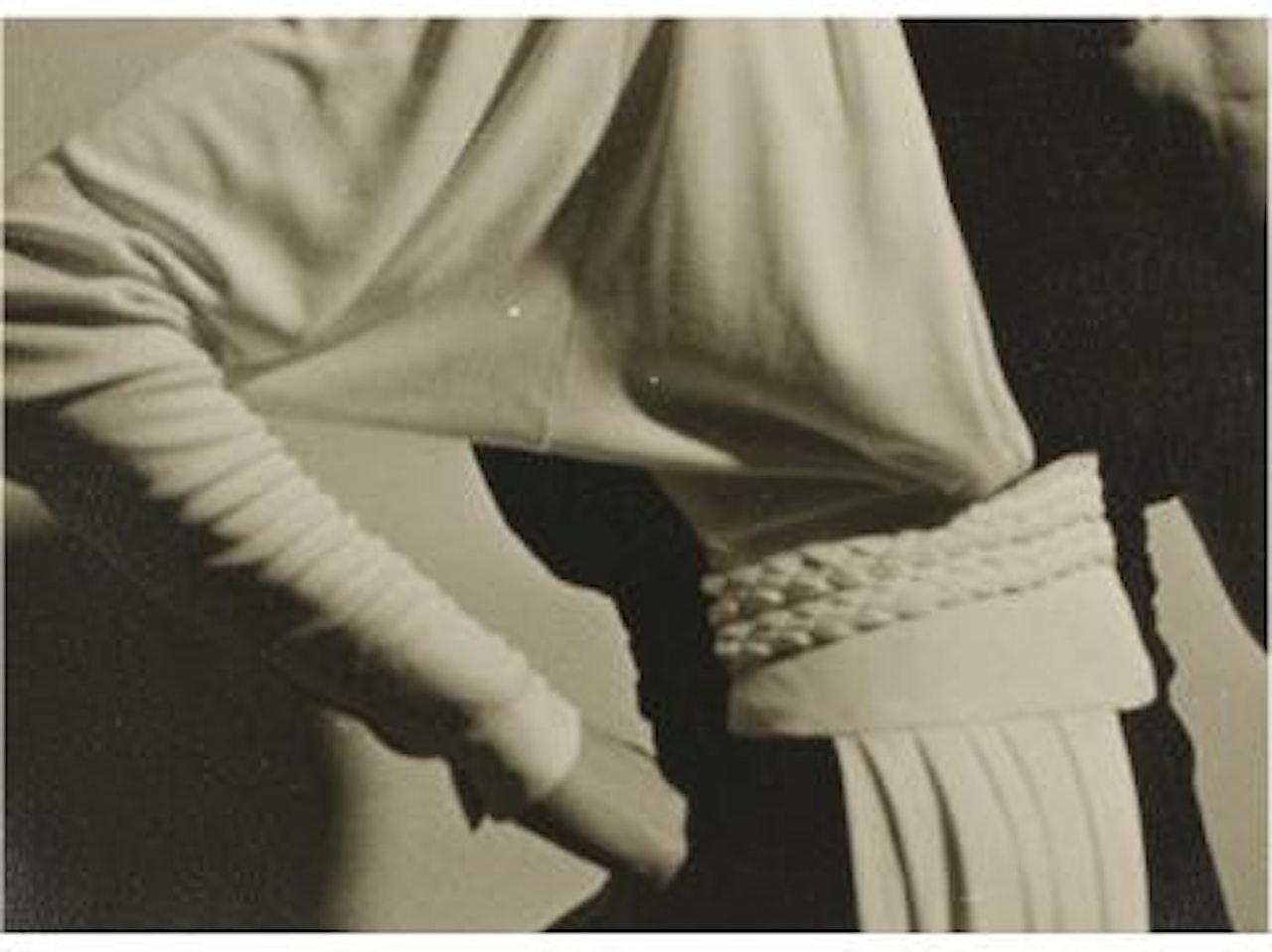Moda by Man Ray