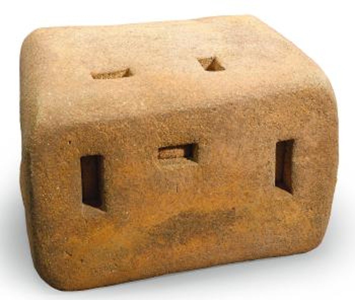 Lurra M-10 by Eduardo Chillida