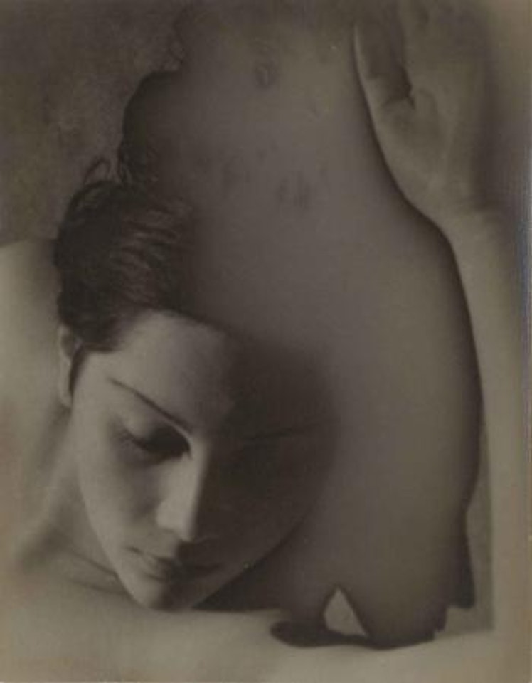 Primat de la matière sur la pensée by Man Ray