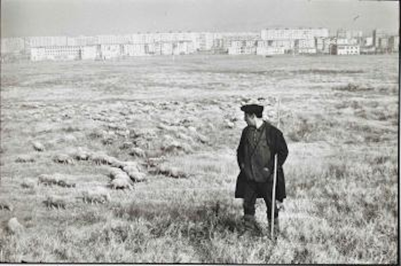 Rustavi, Georgie by Henri Cartier-Bresson
