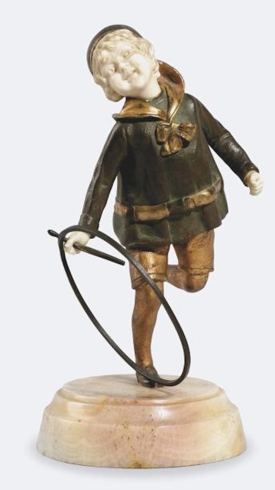 Joueur de cerceau by Demetre Chiparus