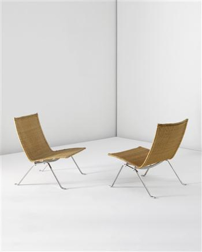 Pair of low chairs, model no. PK 22 by Poul Kjaerholm