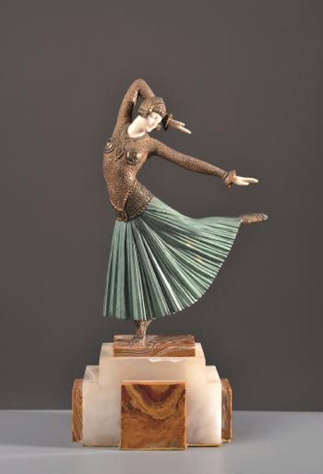 Ayouta by Demetre Chiparus