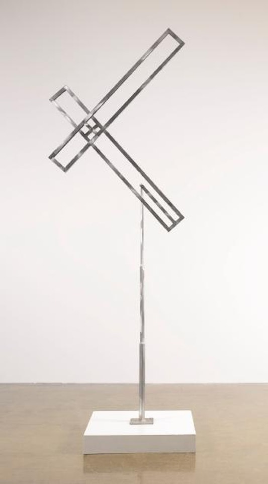 Two Open Rectangles Diagonal Jointed by George Rickey