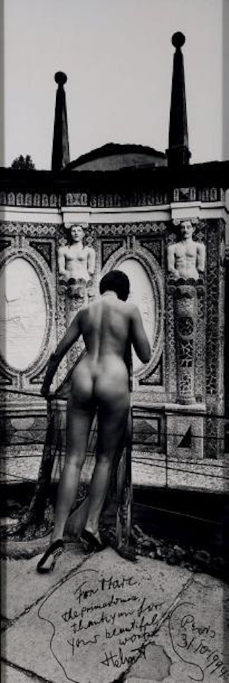 Panoramic nude, villa d'Este by Helmut Newton
