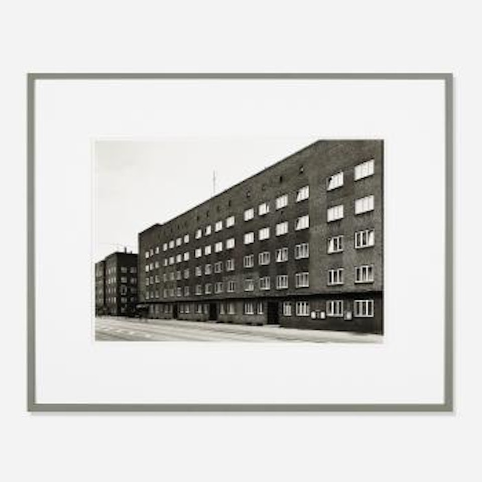 Veddeler Brückenstrasse, Hamburg by Thomas Struth