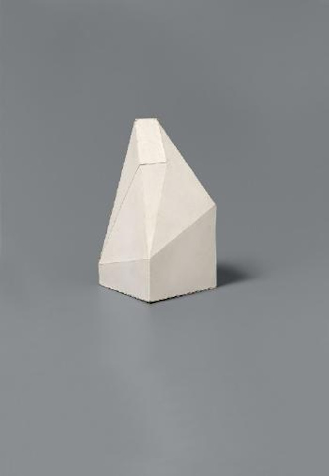 Ohne Titel (Pyramide) by Sol LeWitt