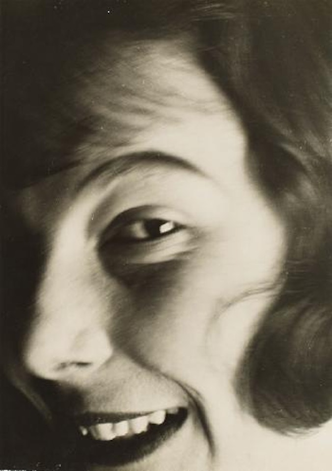 Portrait Ellen Frank by László Moholy-Nagy