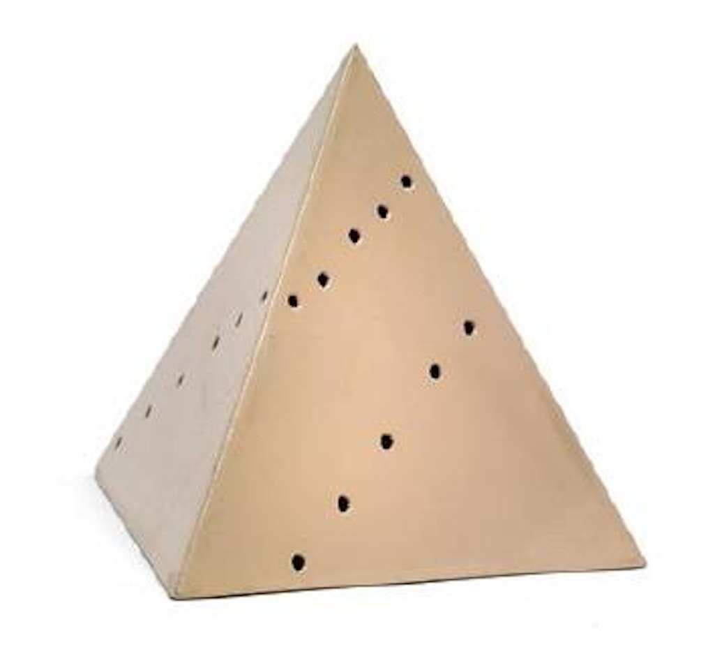 Pyraide by Lucio Fontana